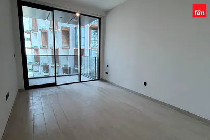 Brand New | Spacious | Near to Exits