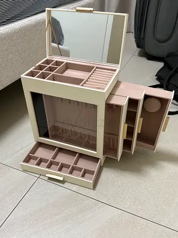 Large multi-compartment jewelry box with mirror - cream faux leather