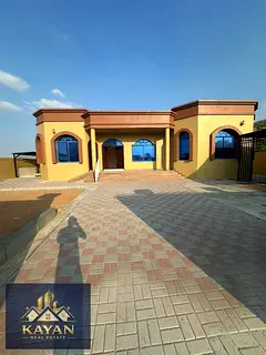 3 Master Bedrooms Villa for Annual Rent in Al Salamah, Umm Al Quwain | Majlis & Living Room