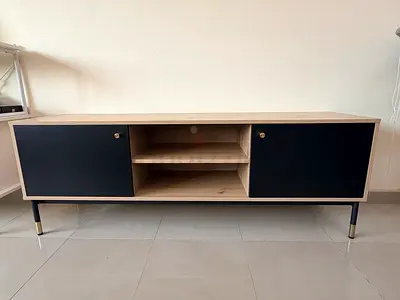Modern HomeBox TV stand upto 65”