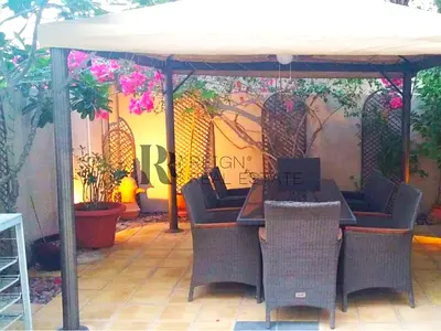 SINGLE ROW 3BR VILLA SPACIOUS BOOK NOW
