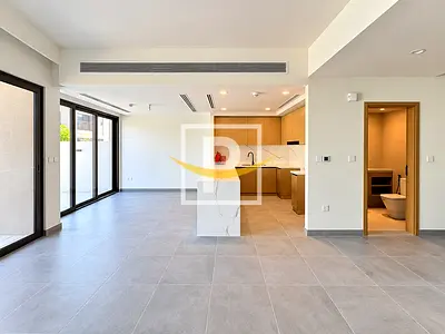 Multiple Options | Luxurious and Bright Villa