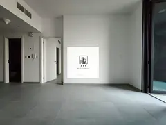 Specious luxury apartment for rent