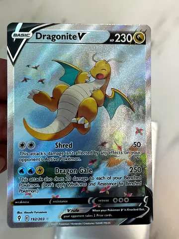 Dragonite V Pokémon TCG Full Art Holo Rare Card (Near Mint)