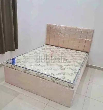 Double bed with mattress 120x190 cm
