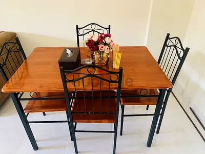 Wooden Top Dining Table with 4 Metal Frame Chairs - Good Condition