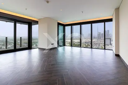 Unfurnished 3 Bedroom Apartment, Brand New, City Skyline View