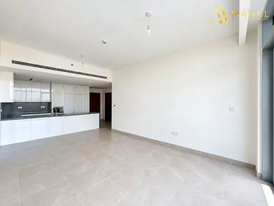 3+Maids | Family Living | Canal front | Brand new