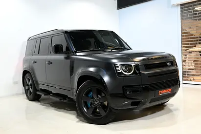 2024 Land Rover Defender 110 HSE P400, 12/03/2028 Land Rover Warranty, LR Service History, GCC