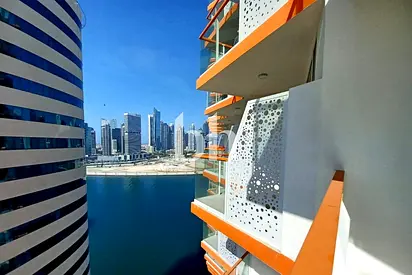 High Floor | 2 Parking Spots | Business Bay View