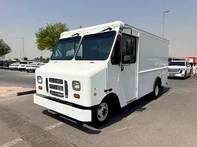2015 Ford E-350 American Specs single owner original paint low km 42000 only