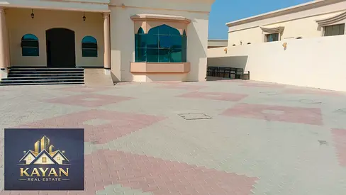 Villa for rent in Al Salamah, 4 master bedrooms, hall, majlis, large yard, 2-room annex and store.