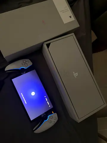 Sony PlayStation Portal (Remote Player) with Box and DualSense Edge-like Controllers
