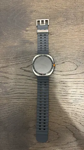 Samsung Galaxy Watch Ultra (2025) With 3 add on custom silicone straps 1 metal perfect condition