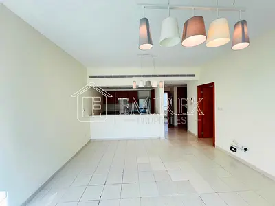 Spacious & Bright 1BR | City View | Low Floor