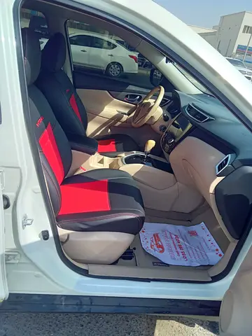 2015 Nissan X-TRAIL photo 5