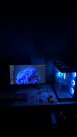 Gaming PC Bundle - ASUS Dual GeForce RTX 5060, Intel Core i5-14400F, 16GB RAM, 1TB SSD (Black)