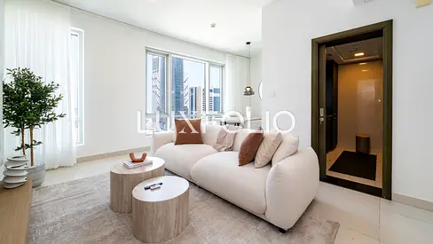 Exclusive | High Floor | Sea View | Best Location