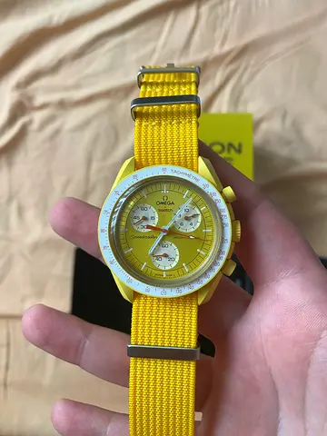 Swatch X Omega mission to Sun watch brand new