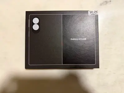 Brand New! Never used, never opened Sealed Pack Samsung Fold 8