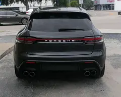2022 Porsche MACAN