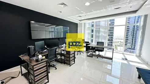 Offer Below the market | Canal View | Near Metro | High Floor.