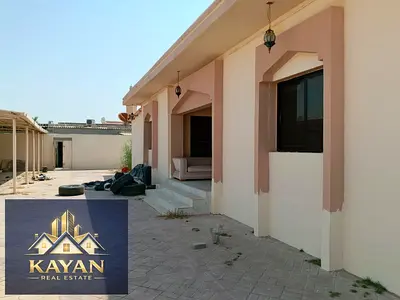 فيلا للإيجار تضم 3 غرف نوم رئيسية | السلامة، أم القيوين | 80,000 درهم
