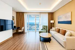 Renovated | High Floor | Vacant | Negotiable
