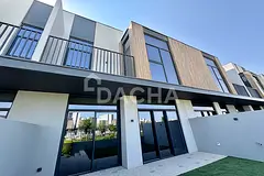 Spacious 3Bed | Park View | Prime Location