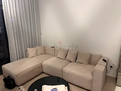 Light beige L-shaped corner sofa — 3-seater with chaise, good condition