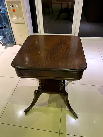Vintage wooden side table / occasional table