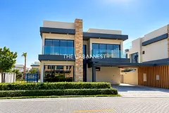 Lagoons Views | Independent Villa | Terrace