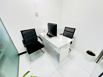 Affordable Office with Bank Account Assistance |Free Amenities