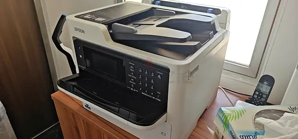 Epson multifunction printer/copier - good working condition
