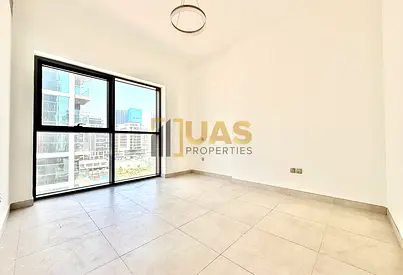 Bright 2BR Apartment | Balcony | Downtown City View