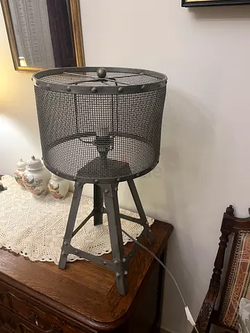 Marina lamp