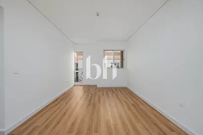 Modern 1 Bed | Fully Upgraded | Low Floor