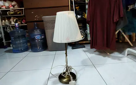 Bedside lamp