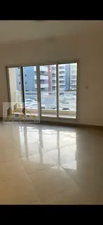 HOT DEAL / VACANT SOON / WELL MAINTAINED