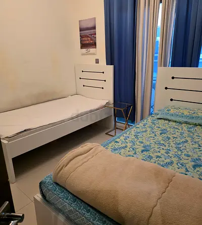 Bedspace space, executive and furnished