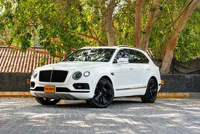 AED 3,560 PM | 1 YEAR WARRANTY | BENTLEY BENTAYGA | ULTRA LUXURY SUV