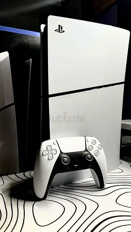 Playstation 5 Slim Digital Version + 2nd Controller