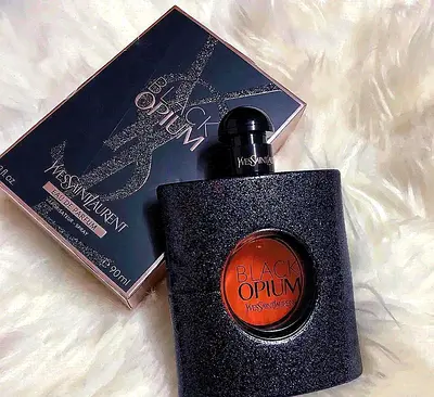 Yves Saint Laurent Black Opium Eau de Parfum 90ml