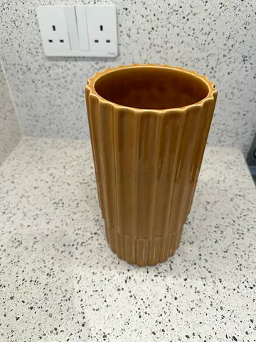 H&M Home Ceramic Vase – Mustard Yellow, 24 cm