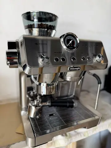 De'Longhi La Specialista - Coffee Machine