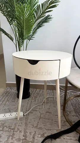 NEW: Round white side table with drawer - good condition