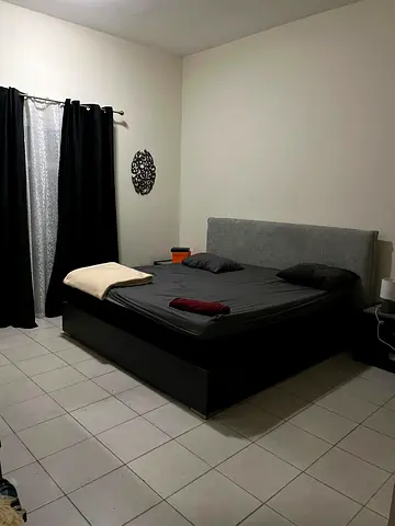 Spacious Master Bedroom with Private Bathroom | Girls Only | Near Metro