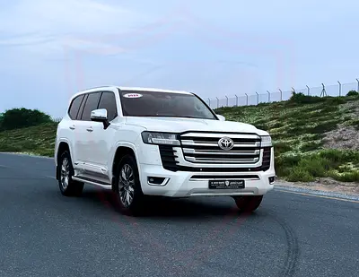 Toyota Land Cruiser Diesel 2022 | 3.3L V6 | GCC Specs | Accident-Free | Excellent Condition | AED 30