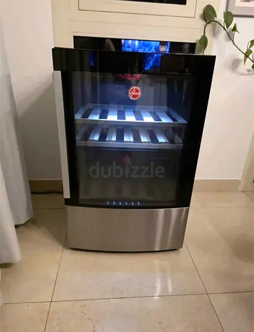 Hoover wine Fridge 32 bottles