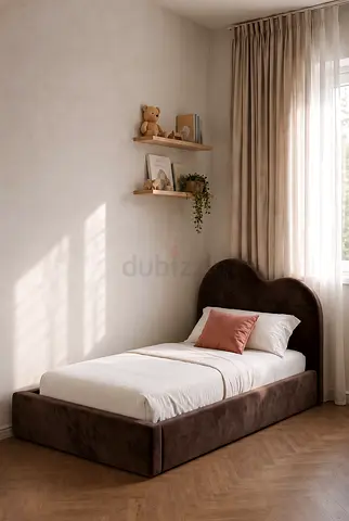 Curved wingless headboard dark brown single bed